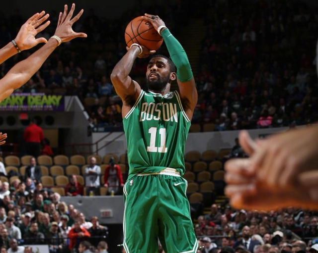 而阎菁则凭 而阎菁则凭