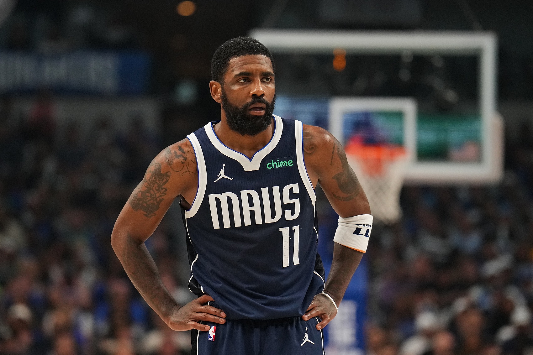 样本期短 样本期短